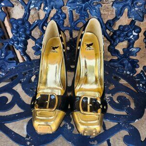 Sheik Square Toes 4" Heel Ladies Size 7.5 Imperfect Shows Wear